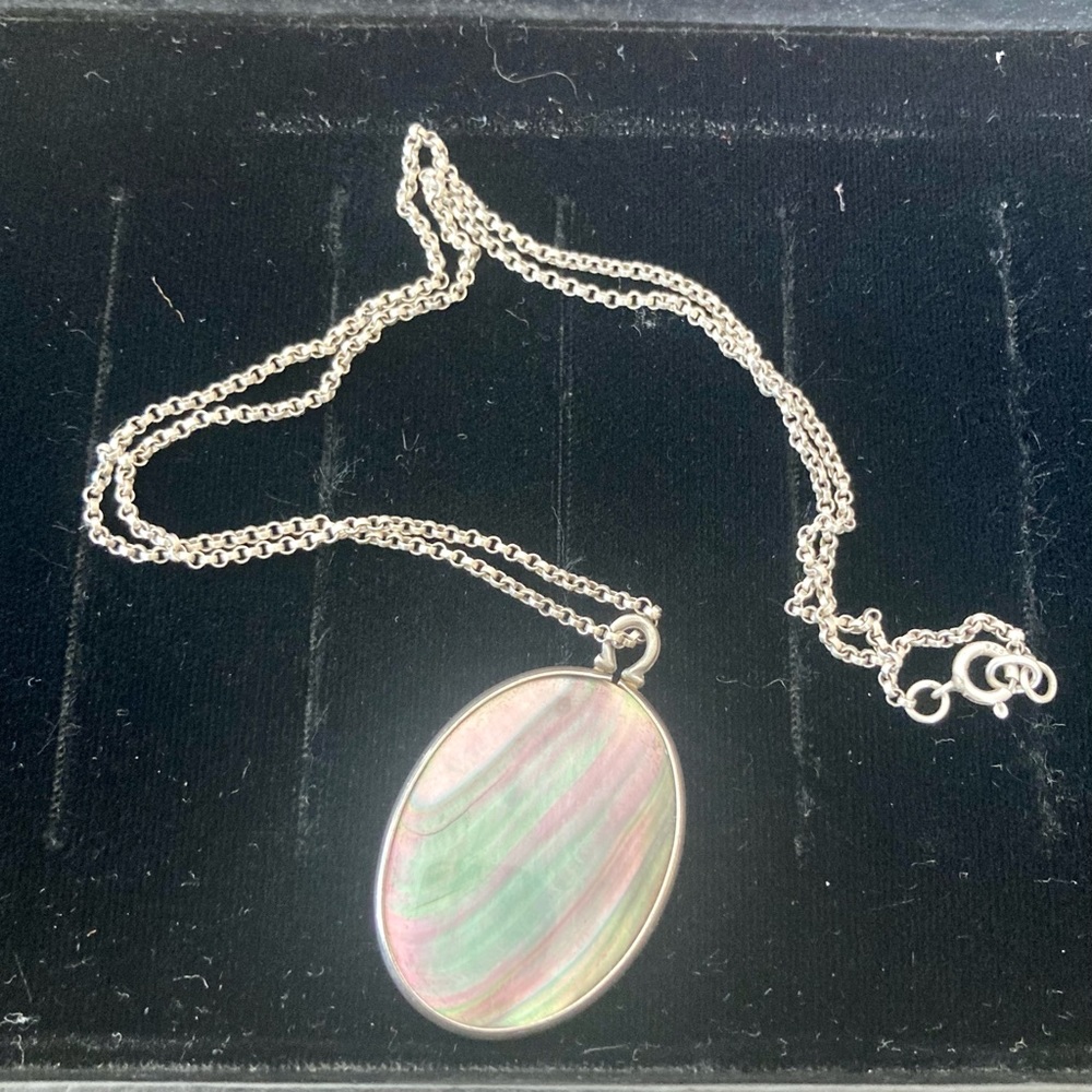 Paua Shell Necklace - Picture 3 of 4